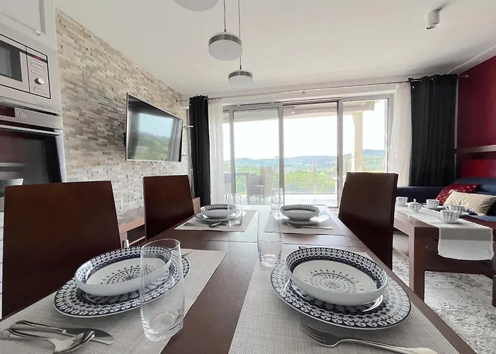 Panorama View Z Tarasem I11 *